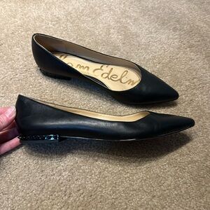 Sam Edelman Women’s Reyanne Spiked Flats Size 8.5
